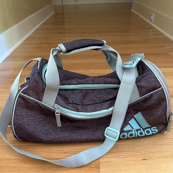 Adidas Gym Bag Duffel Bag Girls - Picture 1 of 16